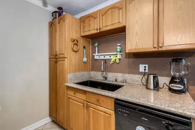  12923 Mapleview St #6, Lakeside, CA 92040 - Photo 5