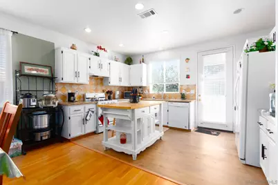  33134 Windward Way, Lake Elsinore, CA 92530 - Photo 3