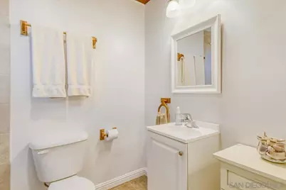  6128 Portobelo Ct, San Diego, CA 92124 - Photo 21