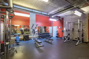 321 Tenth Ave, San Diego, CA 92101 - Photo 27