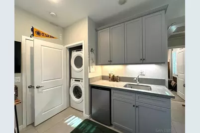  13085 Olympus Cir 2, Poway, CA 92064 - Photo 13