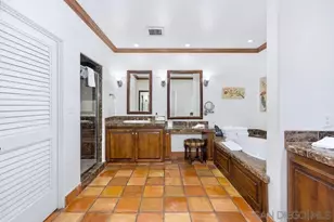 7319 Estrella De Mar Rd 10, Carlsbad, CA 92009 - Photo 9