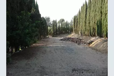  1252 Navel Place #1, Vista, CA 92081 - Photo 3