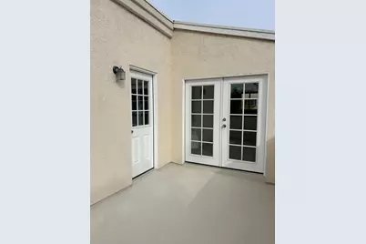  1042 S Coast Highway 101, Encinitas, CA 92024 - Photo 1