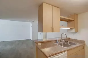 425 W Beech St, San Diego, CA 92101 - Photo 15