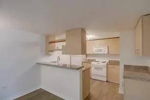 425 W Beech St, San Diego, CA 92101 - Photo 25