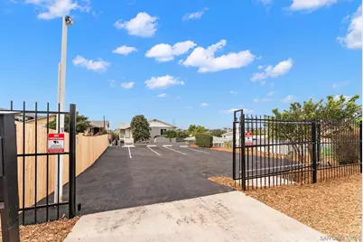  320 Willie James Jones Ave, San Diego, CA 92102 - Photo 25