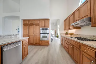  2785 Canyon Oak Pl, Escondido, CA 92029 - Photo 9