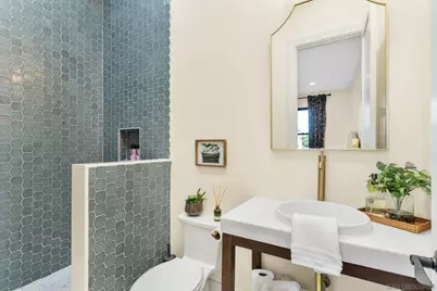  3345 Elliott St, San Diego, CA 92106 - Photo 11