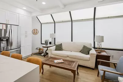  835 D Avenue #5, Coronado, CA 92118 - Photo 15