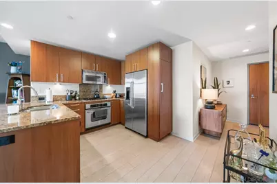  800 The Mark Ln #504, San Diego, CA 92101 - Photo 7