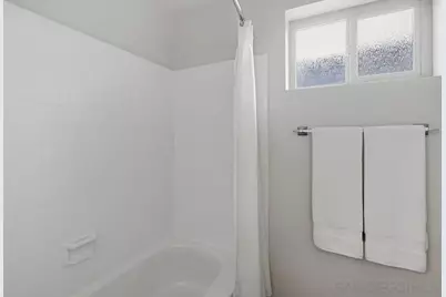 10260 Meadowview Dr, San Diego, CA 92131 - Photo 27