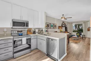 8275 Echo Dell Rd, San Diego, CA 92119 - Photo 9