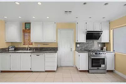  10621 Keith, Santee, CA 92071 - Photo 3