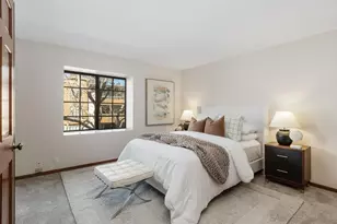 8840 Villa La Jolla Dr, La Jolla, CA 92037 - Photo 19