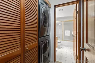 8840 Villa La Jolla Dr, La Jolla, CA 92037 - Photo 15