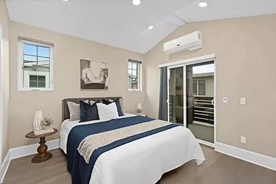  819 Kennebeck Ct, San Diego, CA 92109 - Photo 11