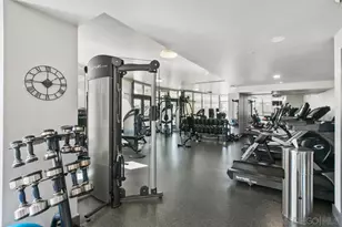 700 W E St, San Diego, CA 92101 - Photo 27