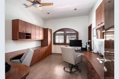  5848 Meadows Del Mar, San Diego, CA 92130 - Photo 15