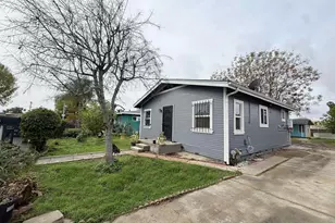 739 Park Pl, Escondido, CA 92025 - Photo 1