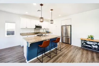  310 Falabella Ln, Fallbrook, CA 92028 - Photo 13