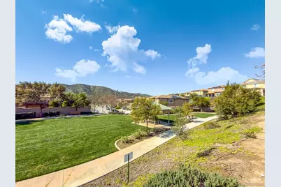  310 Falabella Ln, Fallbrook, CA 92028 - Photo 37