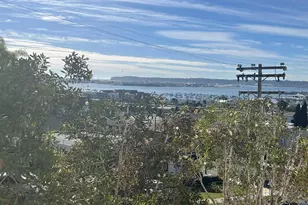 2410 Albatross St, San Diego, CA 92101 - Photo 3