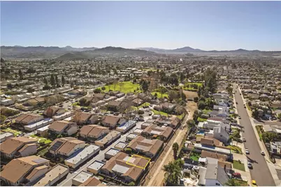  10209 Princess Sarit Way, Santee, CA 92071 - Photo 27