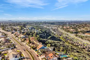 607 E J St, Chula Vista, CA 91910 - Photo 7