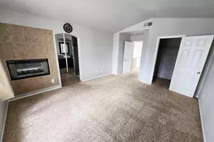 2517 Whispering Palms Loop, Chula Vista, CA 91915 - Photo 9