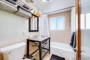 1386 Lake Dr, Encinitas, CA 92024 - Photo 31