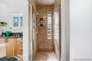 1386 Lake Dr, Encinitas, CA 92024 - Photo 37