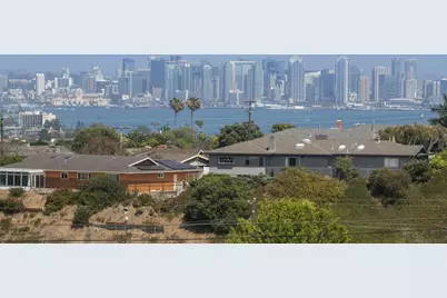  1151 Catalina Boulevard, San Diego, CA 92107 - Photo 1