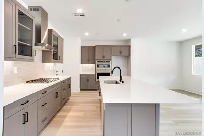  703 Meadowood St Lot 327 #Lot 327, Fallbrook, CA 92028 - Photo 9