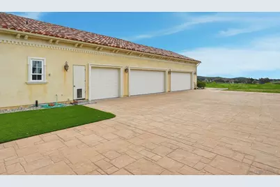  19319 Calle Juanito, Murrieta, CA 92562 - Photo 55