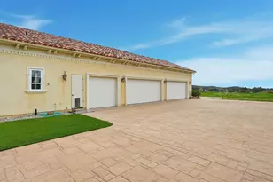 19319 Calle Juanito, Murrieta, CA 92562 - Photo 55