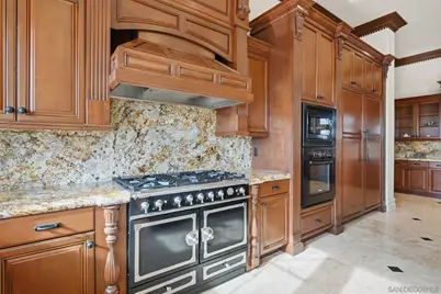  19319 Calle Juanito, Murrieta, CA 92562 - Photo 15