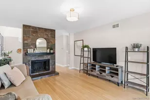 10251 Caminito Surabaya, San Diego, CA 92131 - Photo 5