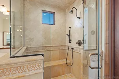  8080 La Jolla Scenic Dr, La Jolla, CA 92037 - Photo 45