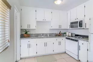 260 E St, Chula Vista, CA 91910 - Photo 11