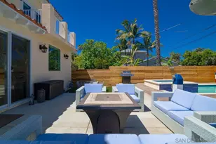 1220 Emerald St, San Diego, CA 92109 - Photo 9