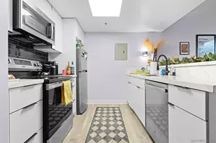 425 W Beech St, San Diego, CA 92101 - Photo 5