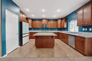 28324 Tupelo Rd, Menifee, CA 92584 - Photo 11