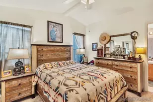 677 G St, Chula Vista, CA 91910 - Photo 15