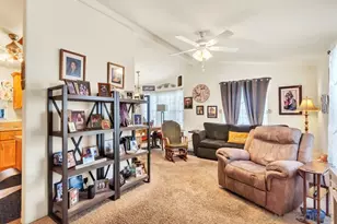 677 G St, Chula Vista, CA 91910 - Photo 5