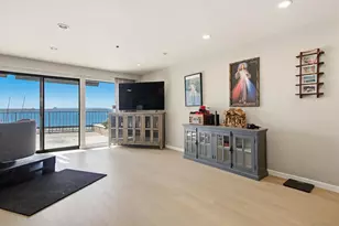 1235 Parker Pl, San Diego, CA 92109 - Photo 5