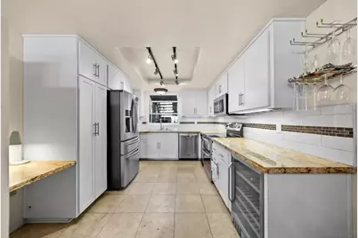  1806 McKee St #A2, San Diego, CA 92110 - Photo 3