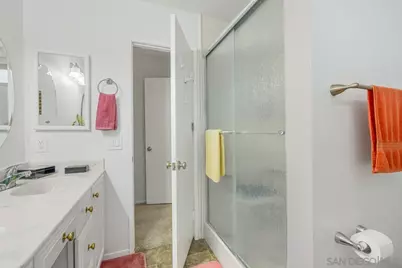  724 Nob Circle, Vista, CA 92084 - Photo 19