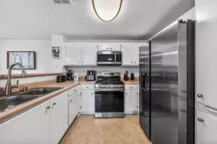 44706 Adam Ln, Temecula, CA 92592 - Photo 13