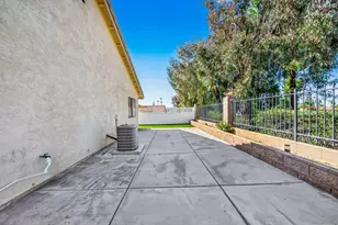 25428 Boxelder Dr, Murrieta, CA 92563 - Photo 21